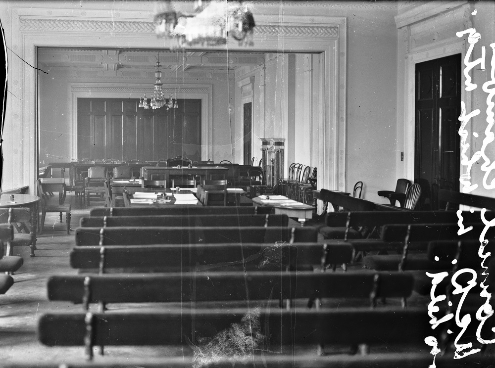 Photo of the interior of the Council Chamber where the Treaty Debates took place 1921-1922